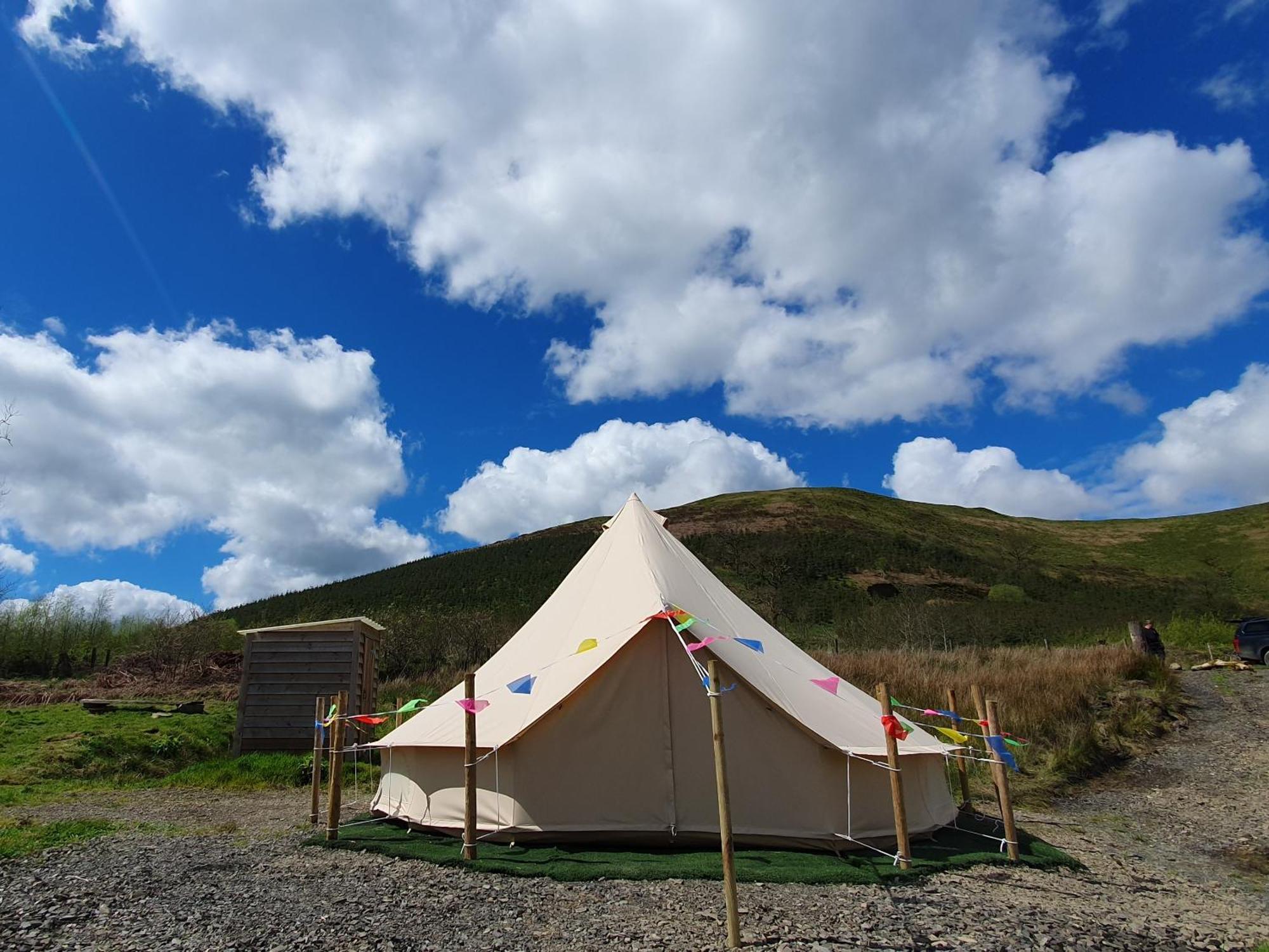 Calon Y Goedwig Glamping Hotel Llandovery Kültér fotó